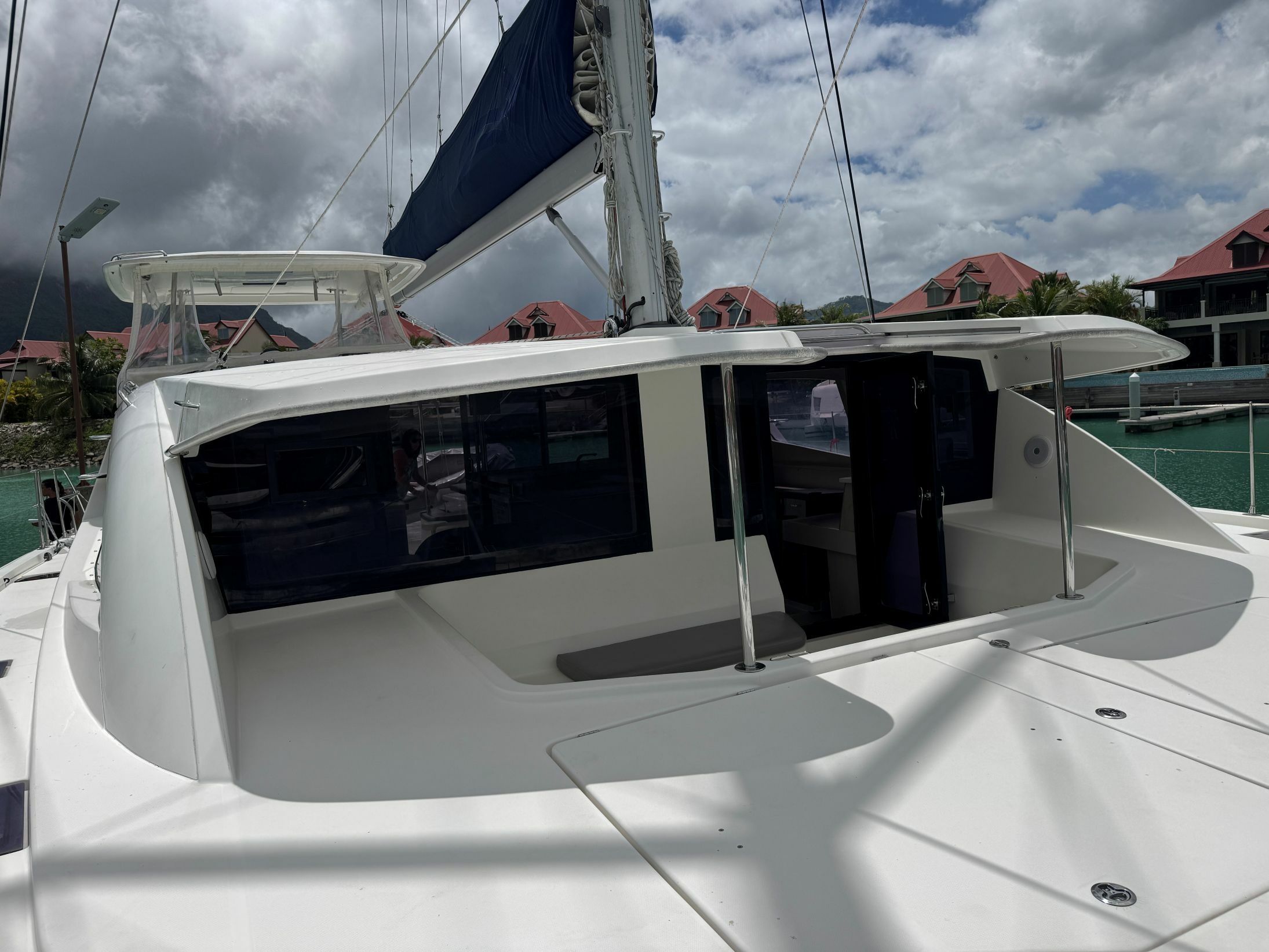 Leopard 48 | Unforgettable