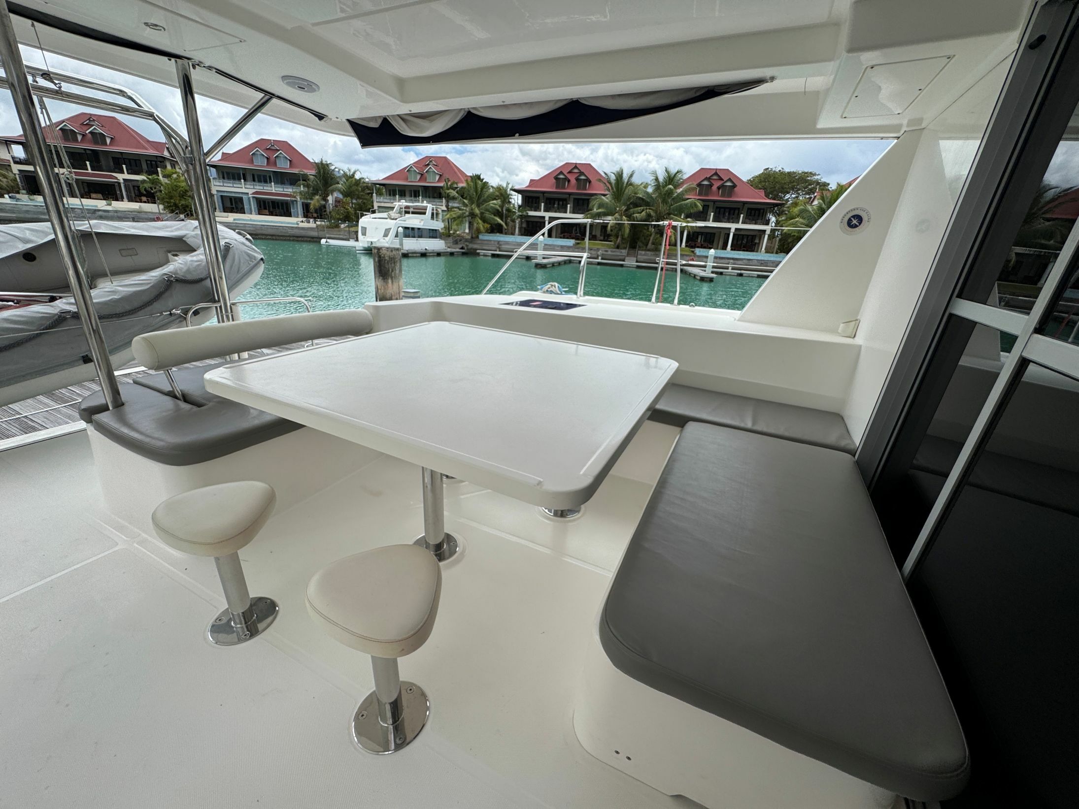 Leopard 48 | Unforgettable