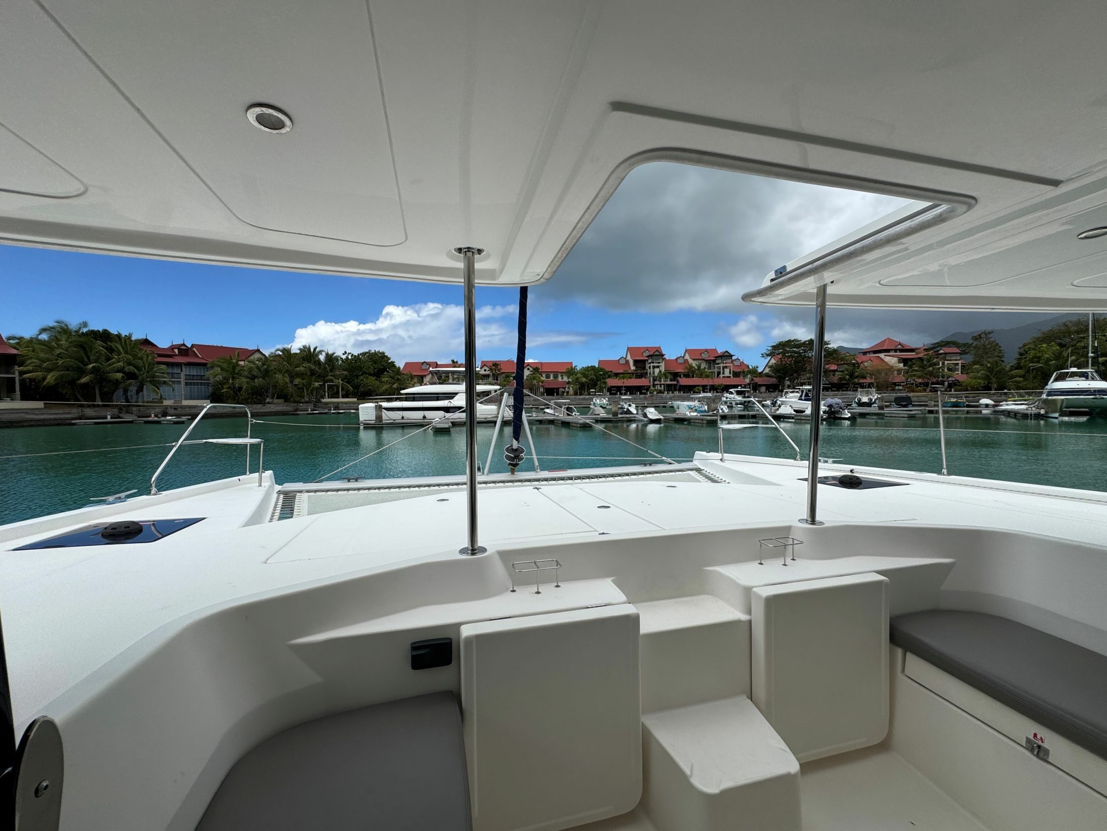 Leopard 48 | Unforgettable