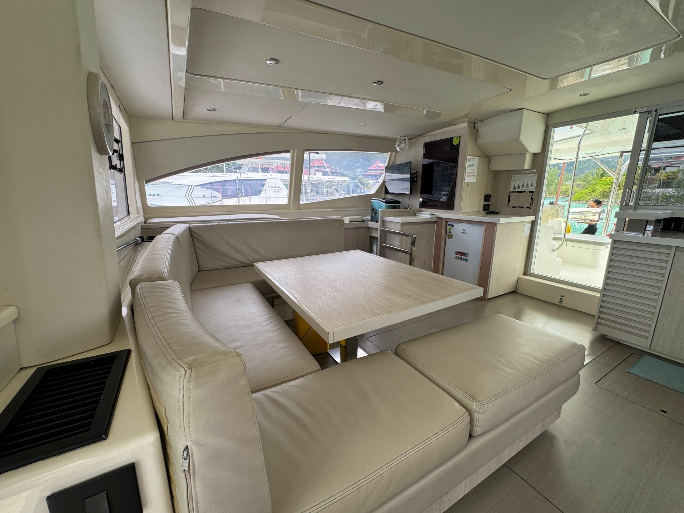 Leopard 48 | Unforgettable