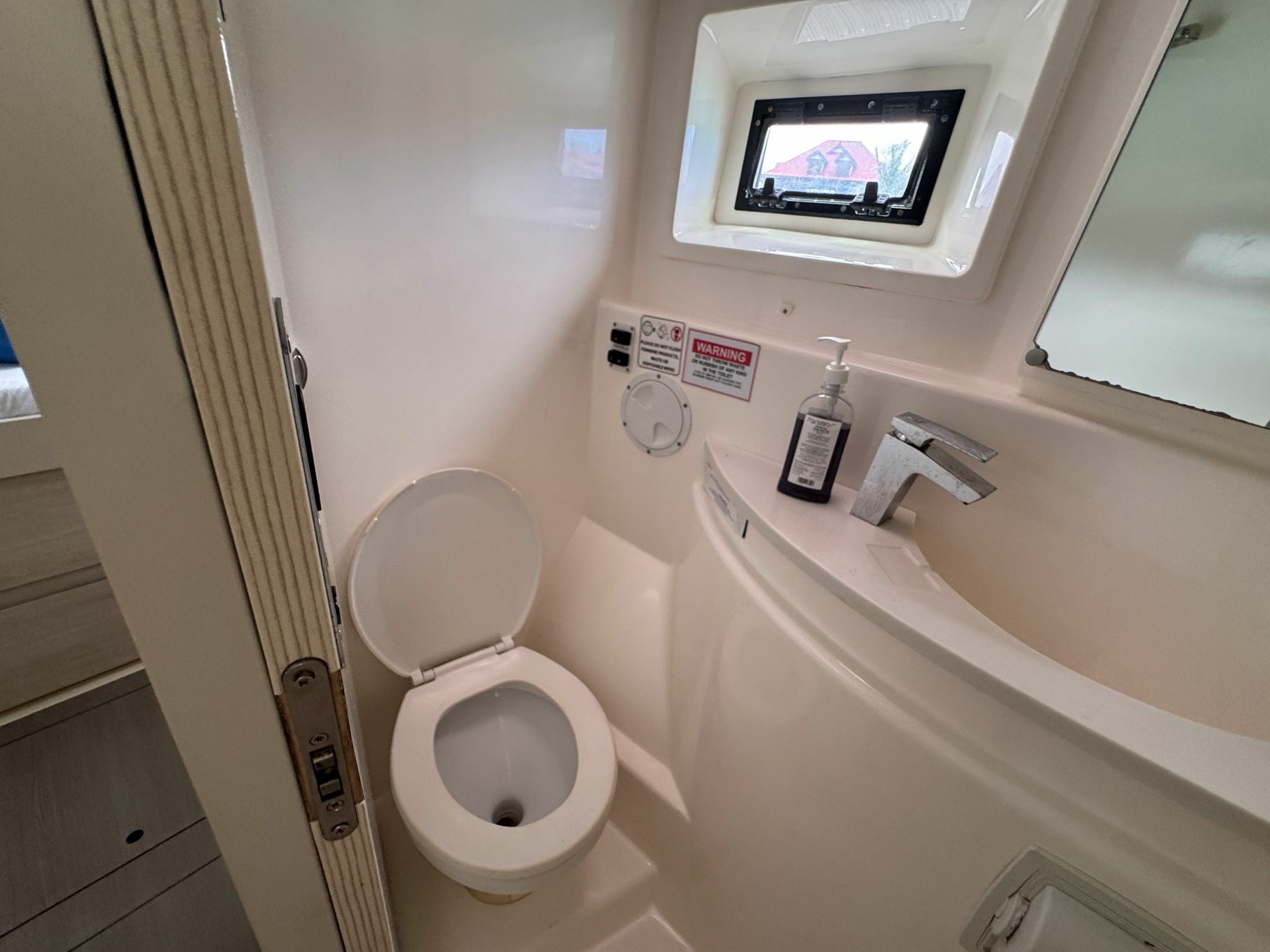 Leopard 48 | Unforgettable