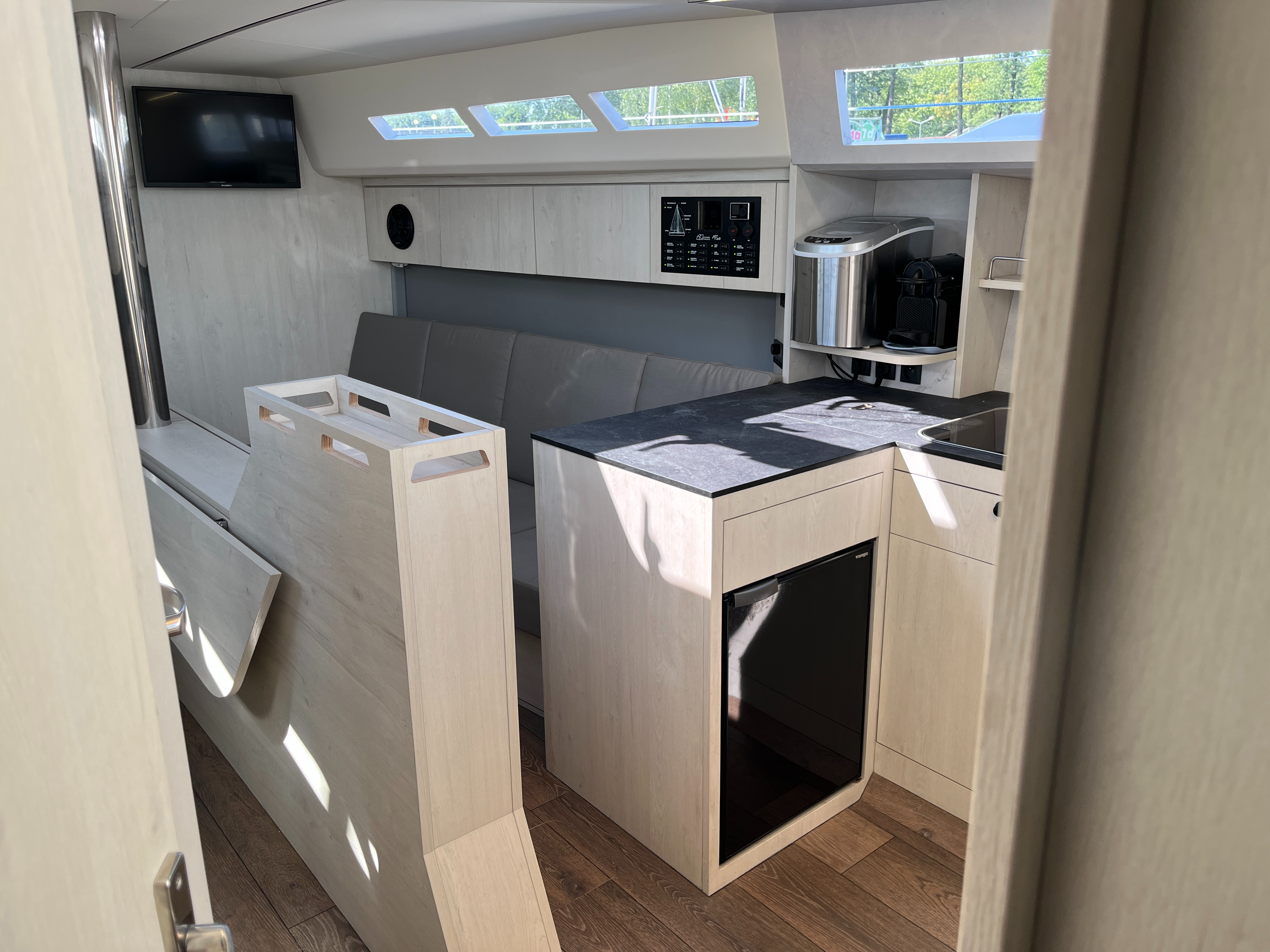 Legion Yachts 360 | Legion 2