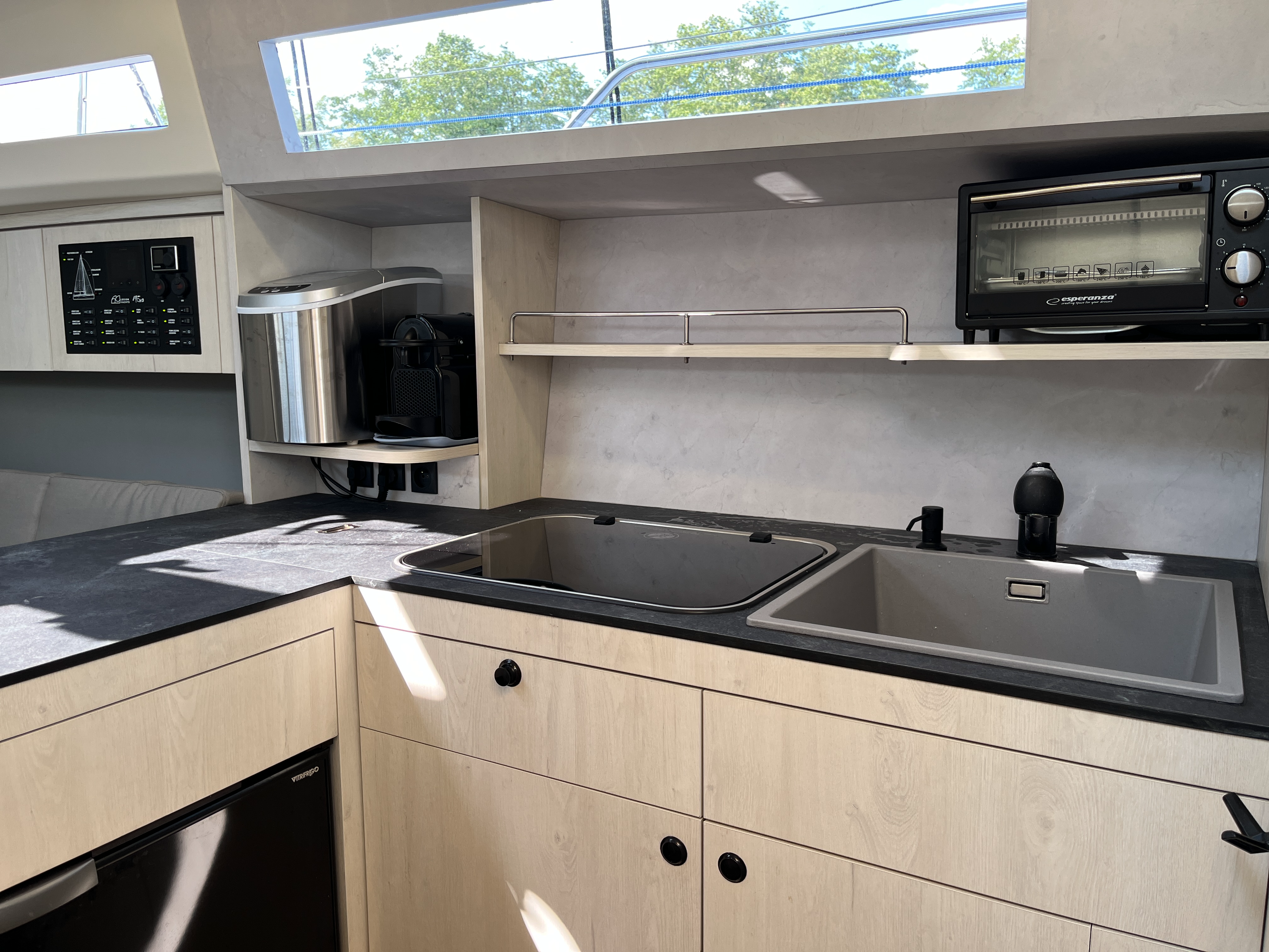 Legion Yachts 360 | Legion 2