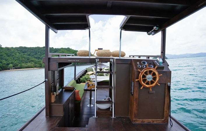 Custom Built 47 | Ciri