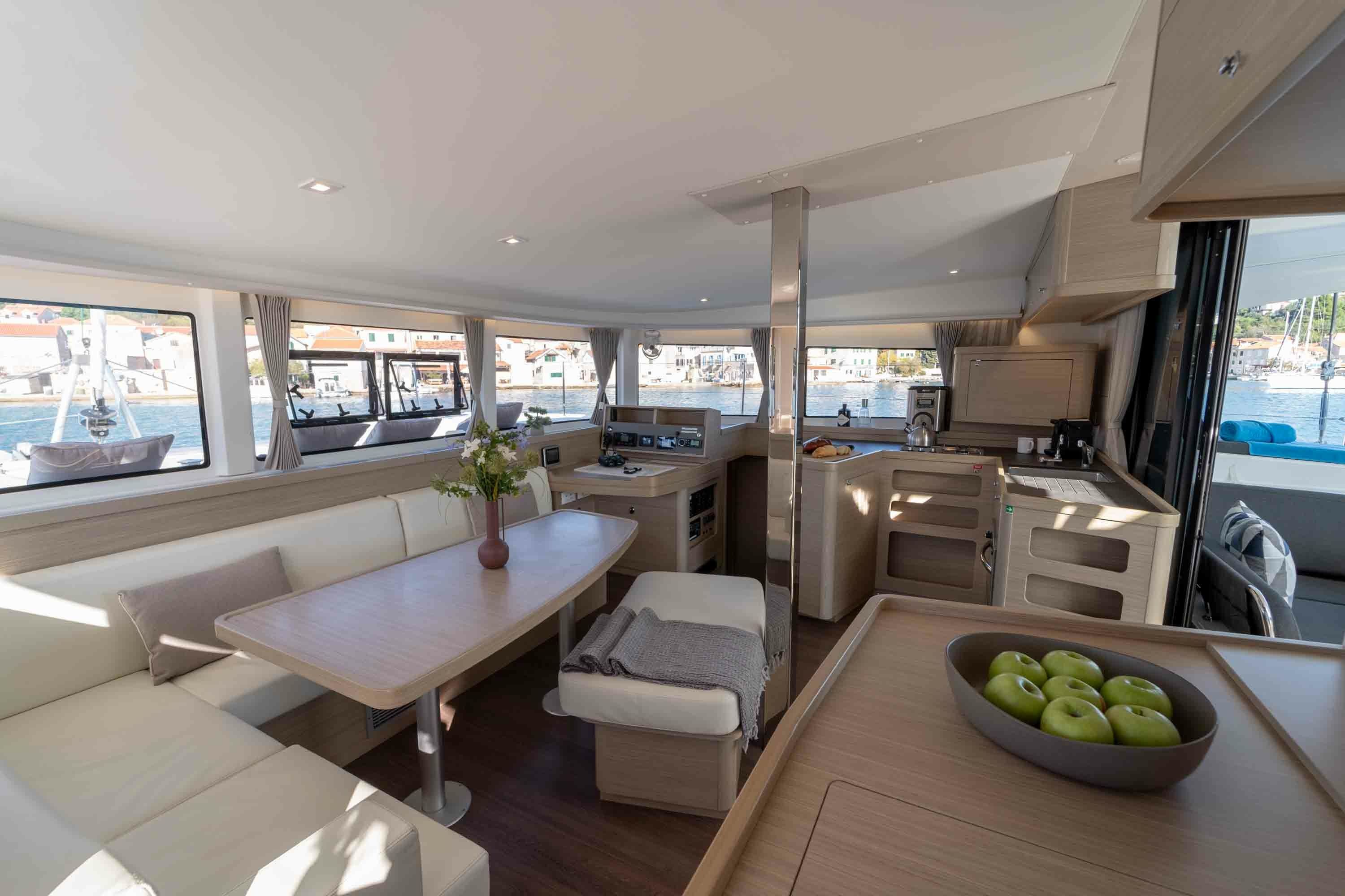 Lagoon 42 | Mare Sunce