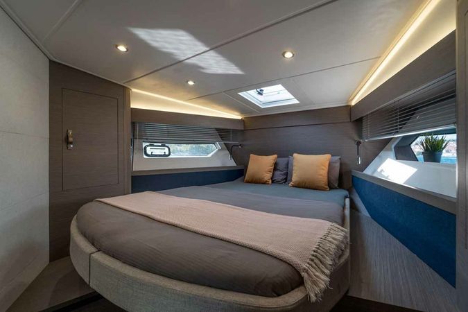 Beneteau Gran Turismo 45 | Holly Four