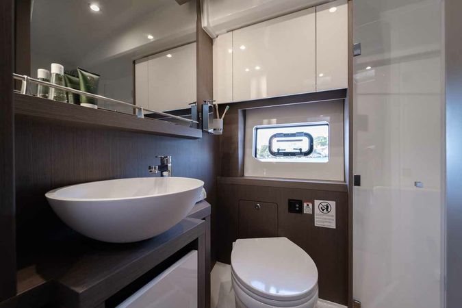 Beneteau Gran Turismo 45 | Holly Four