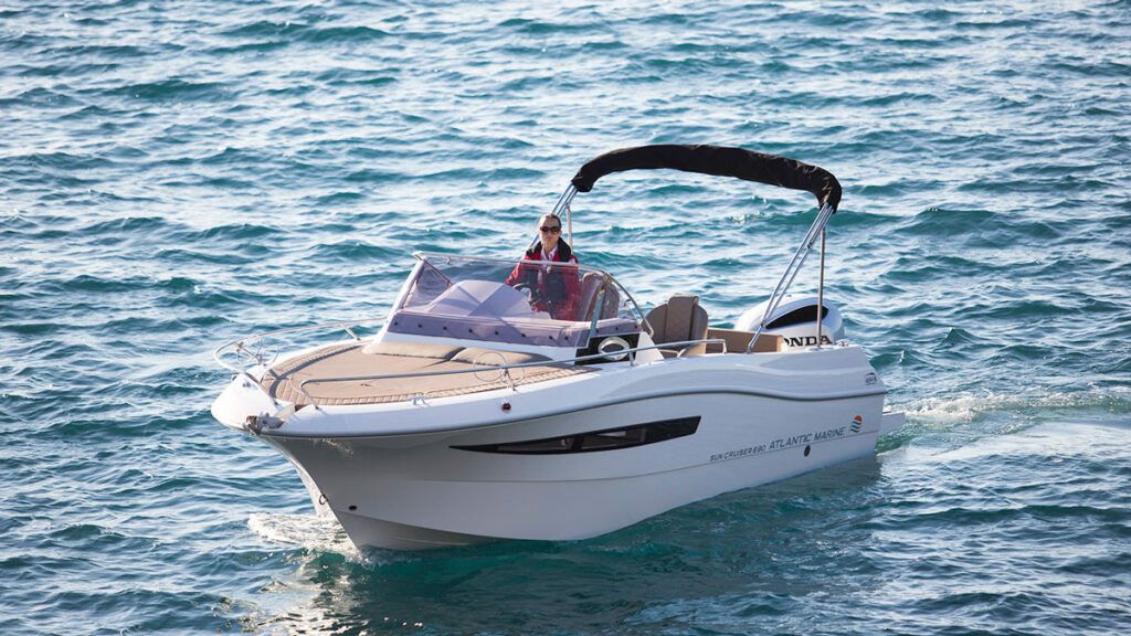 Atlantic Marine Suncruiser 690 | 22