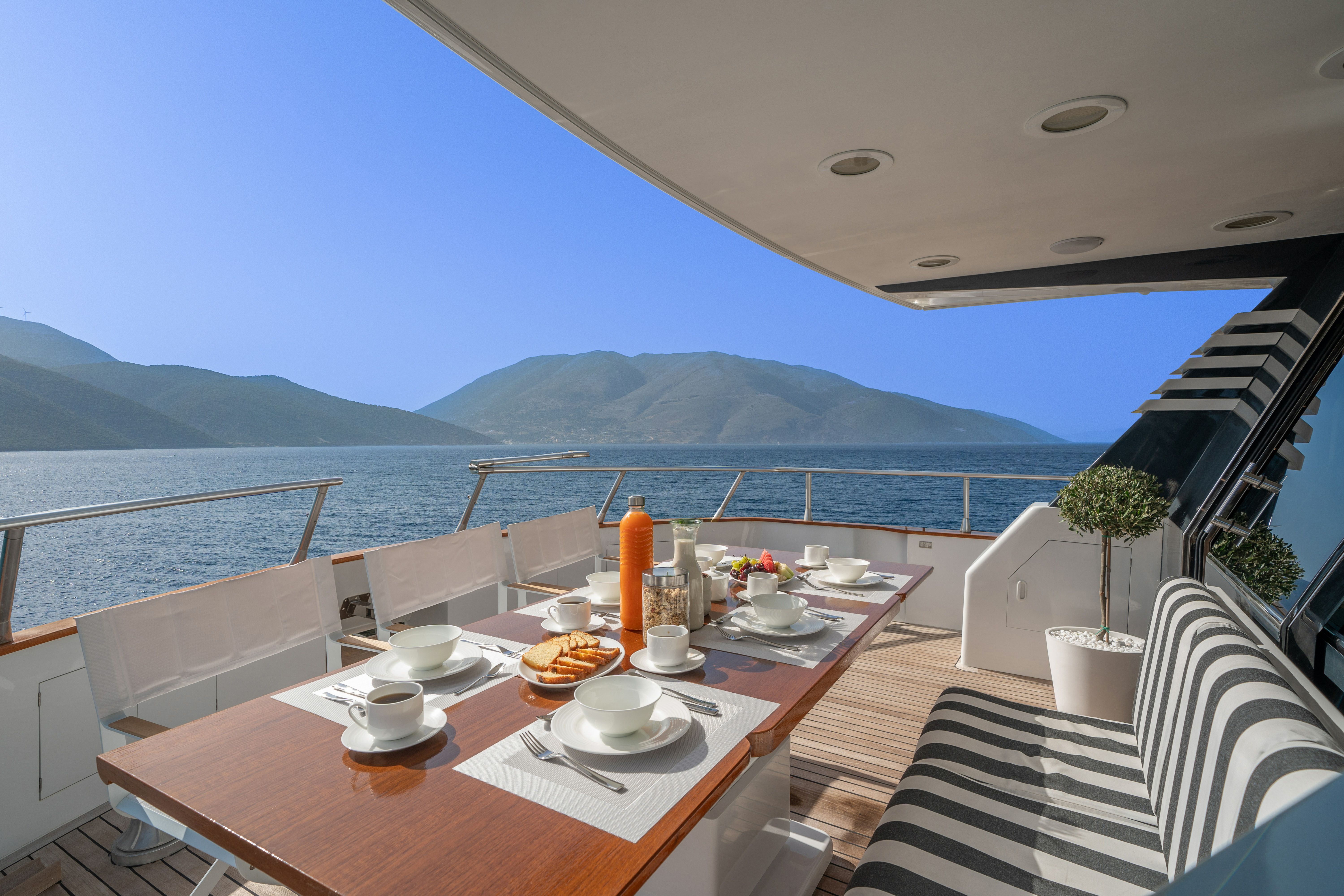 Cantieri di Pisa 25 | Opera