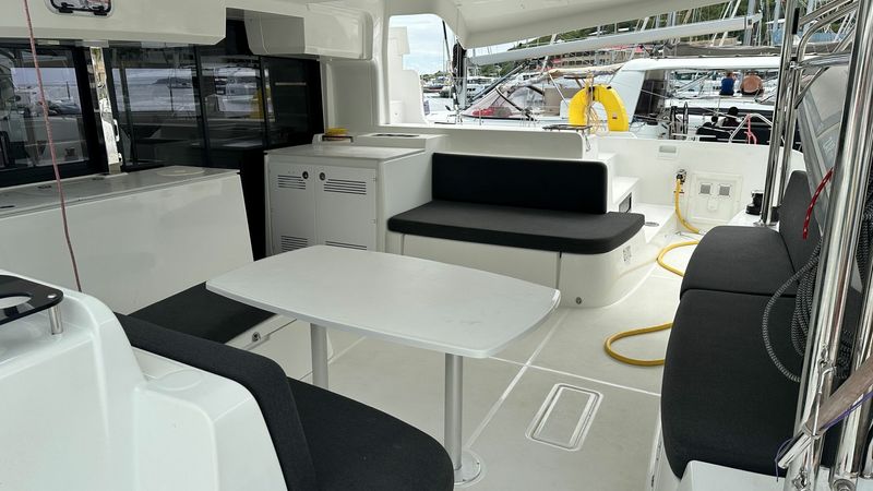 Lagoon 46 | Hawksbill