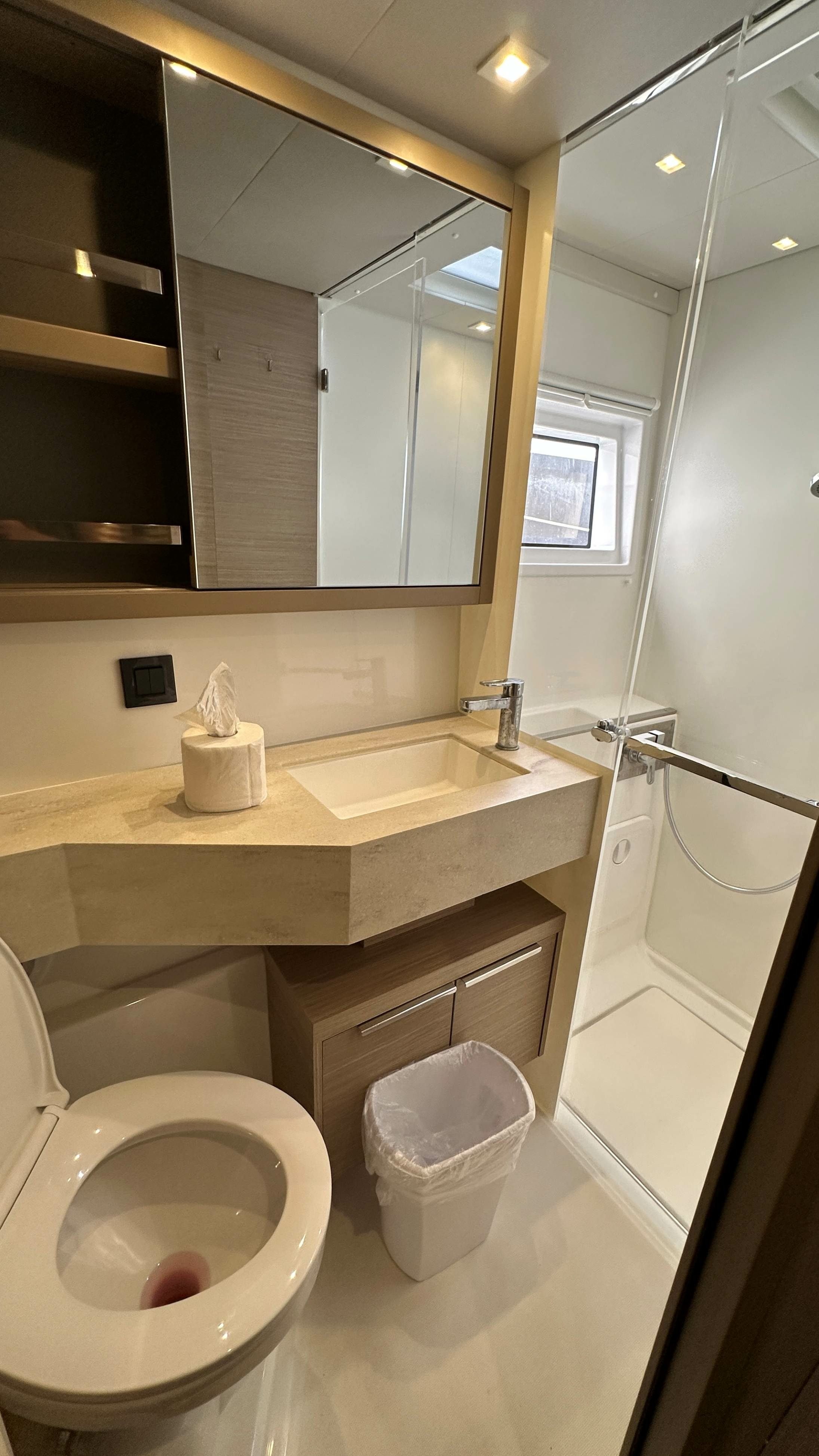 Lagoon 46 | Hawksbill