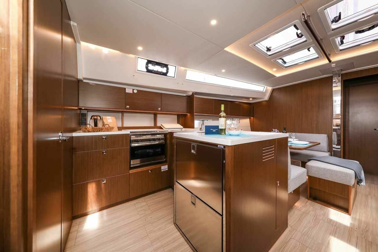 Bavaria C50 | Hangover