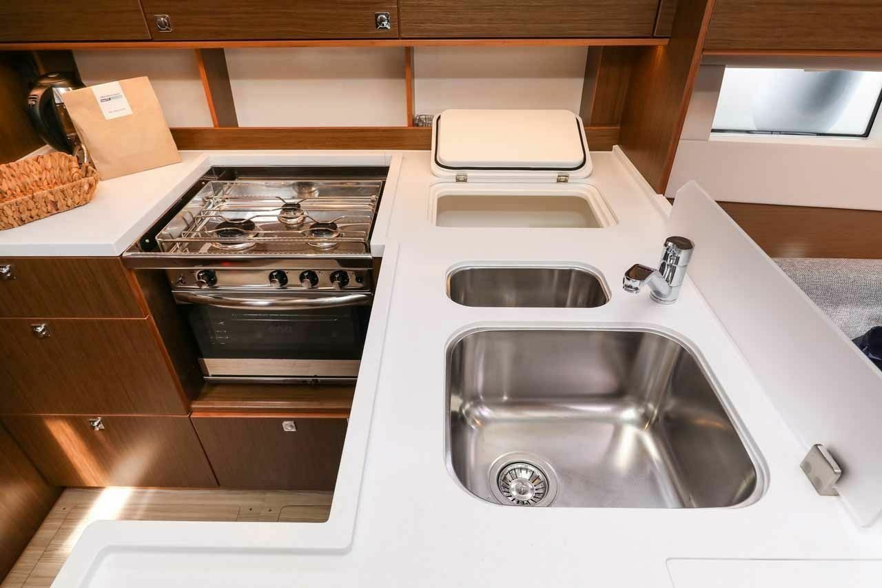 Bavaria C50 | Hangover