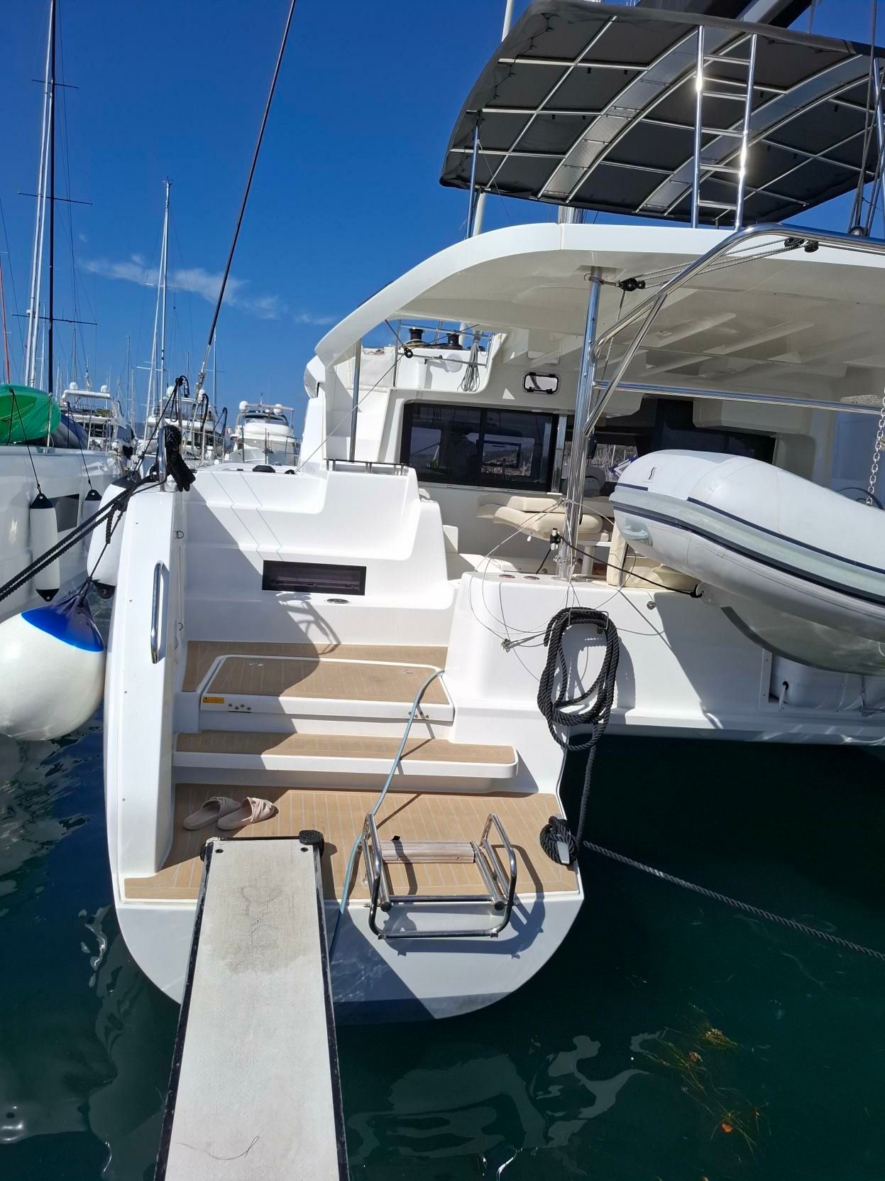 Lagoon 46 | Galathea