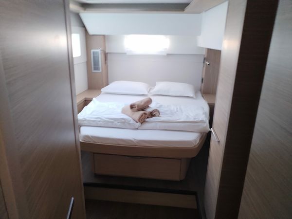 Lagoon 46 | Galathea