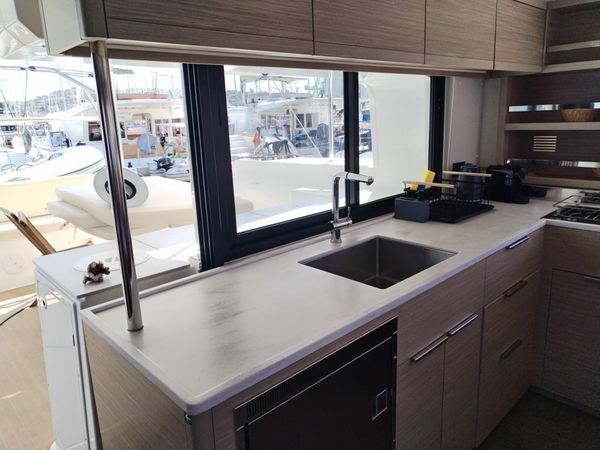 Lagoon 46 | Galathea