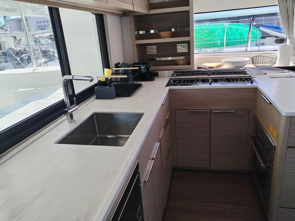 Lagoon 46 | Galathea