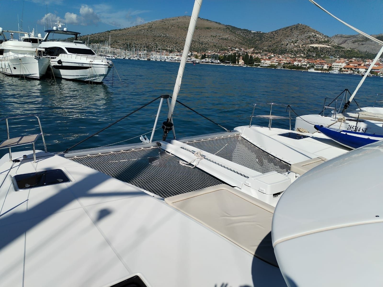 Lagoon 46 | Galathea