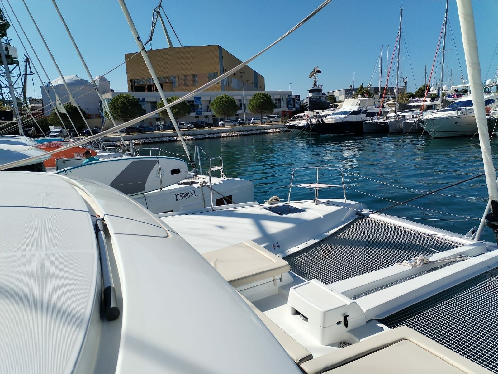 Lagoon 46 | Galathea