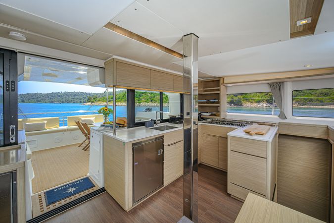 Lagoon 46 | Galathea