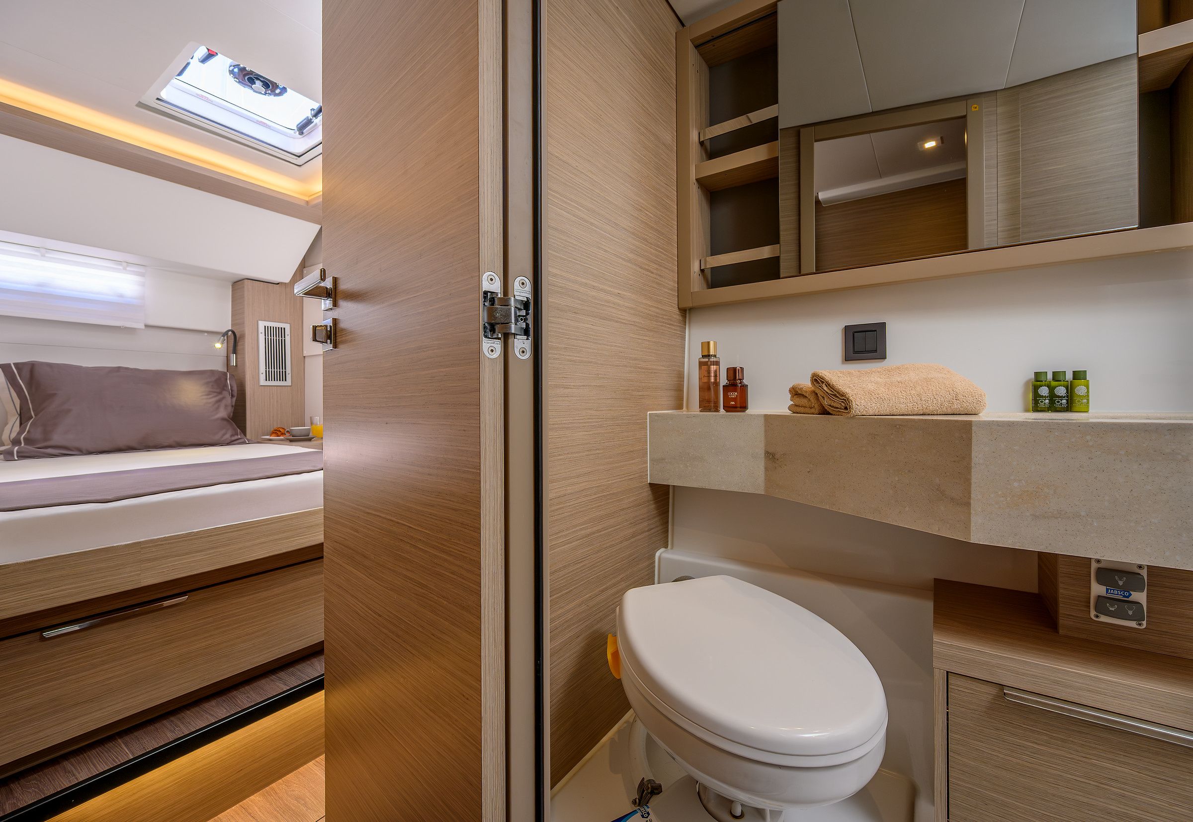 Lagoon 46 | Galathea