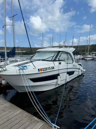Beneteau Antares 9 | Bella Vista