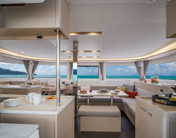 Lagoon 46 | Initials