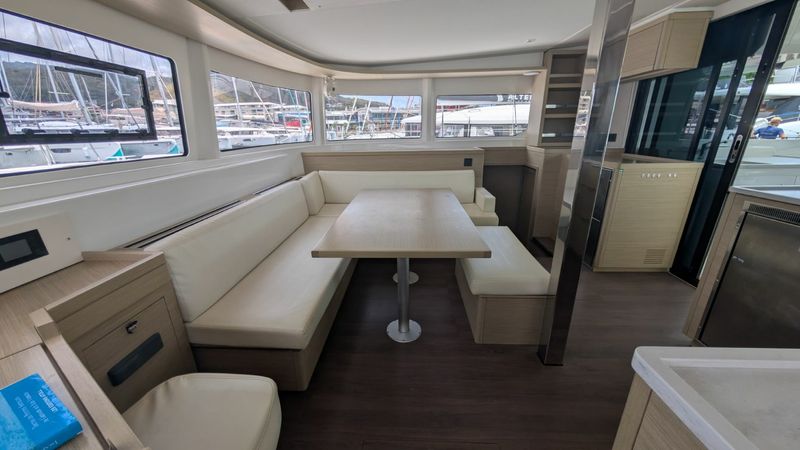 Lagoon 46 | Initials