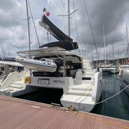 Lagoon 46 | Initials