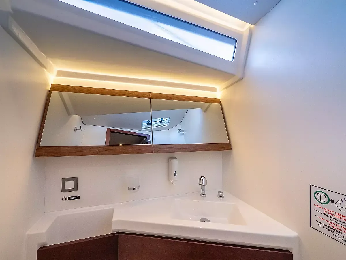 Beneteau Oceanis 46.1 | Amorino