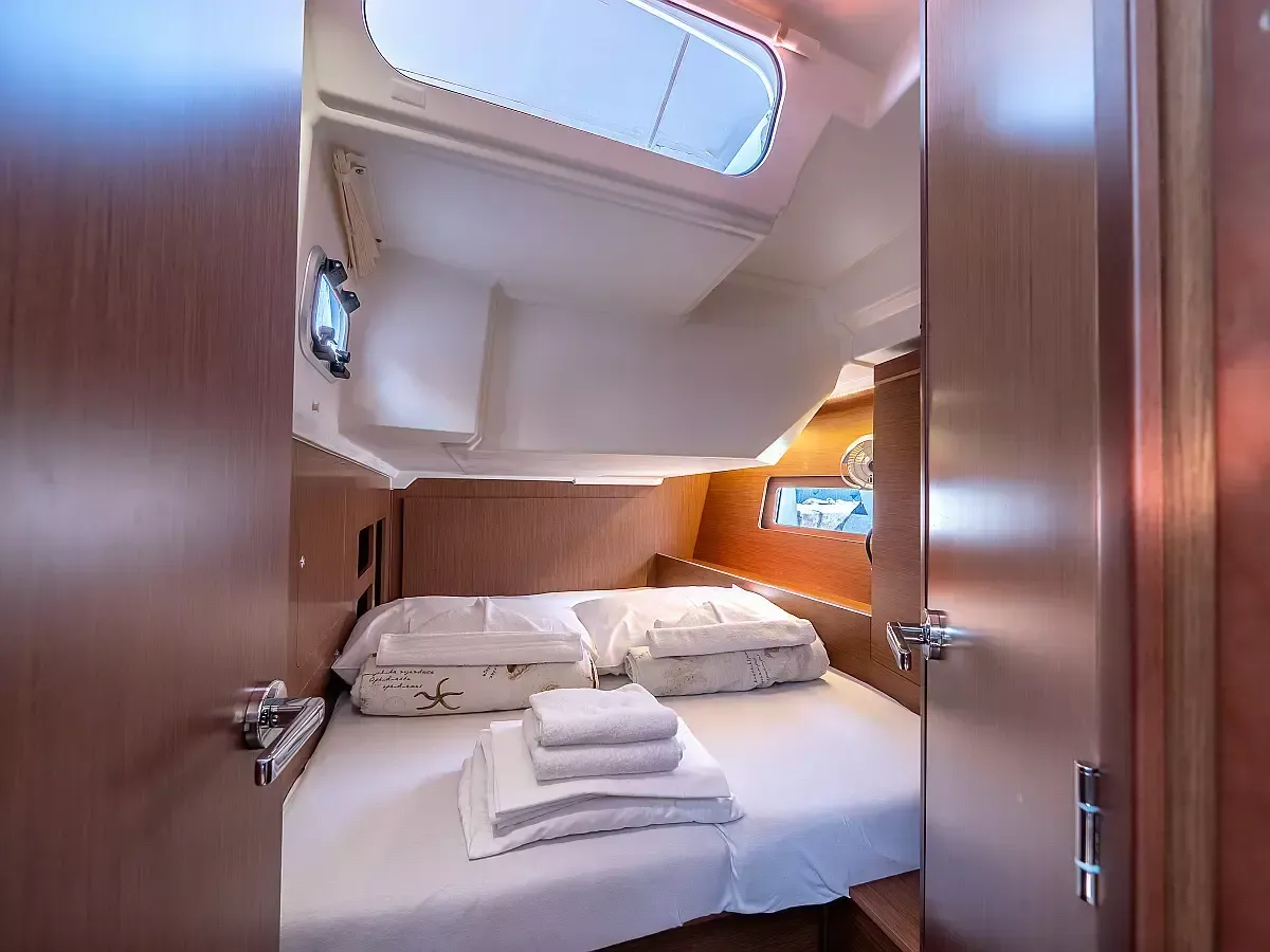 Beneteau Oceanis 46.1 | Amorino