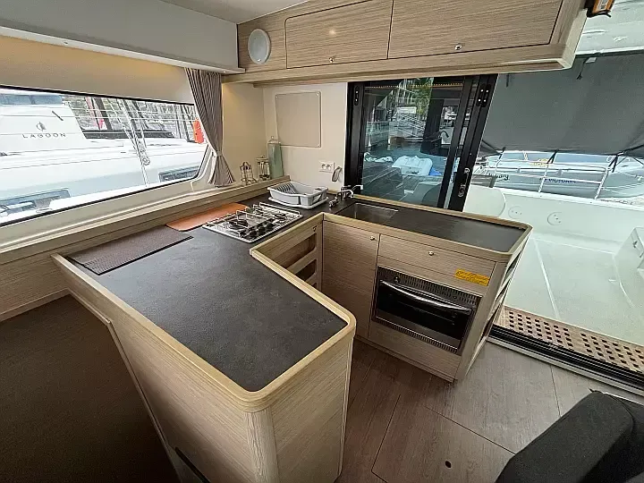 Lagoon 42 | Victoria