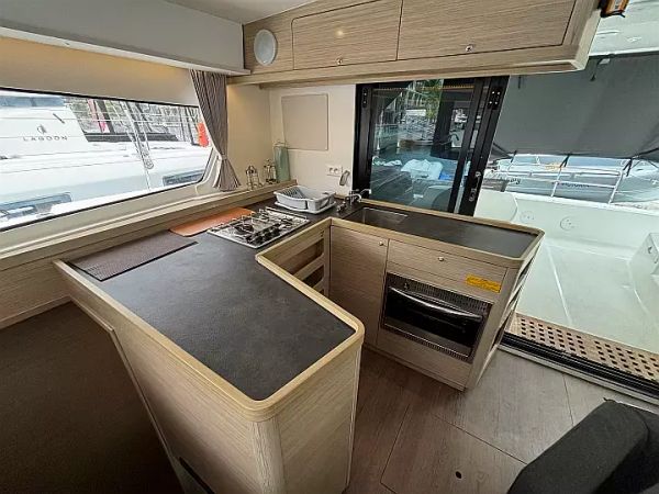 Lagoon 42 | Victoria