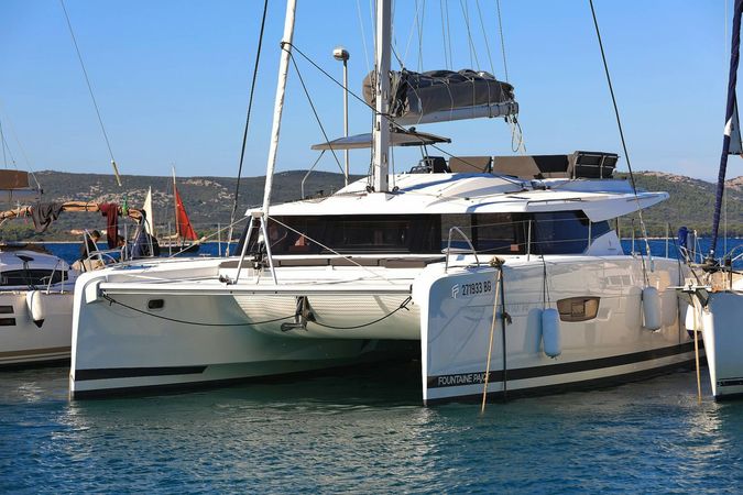 Fountaine Pajot Elba 45 | Dreamcatcher