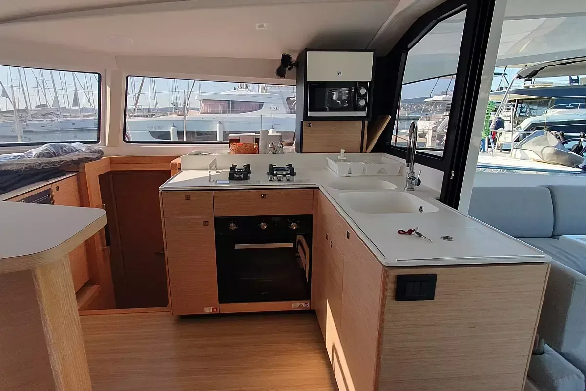 Nautitech 44 | Double Memory