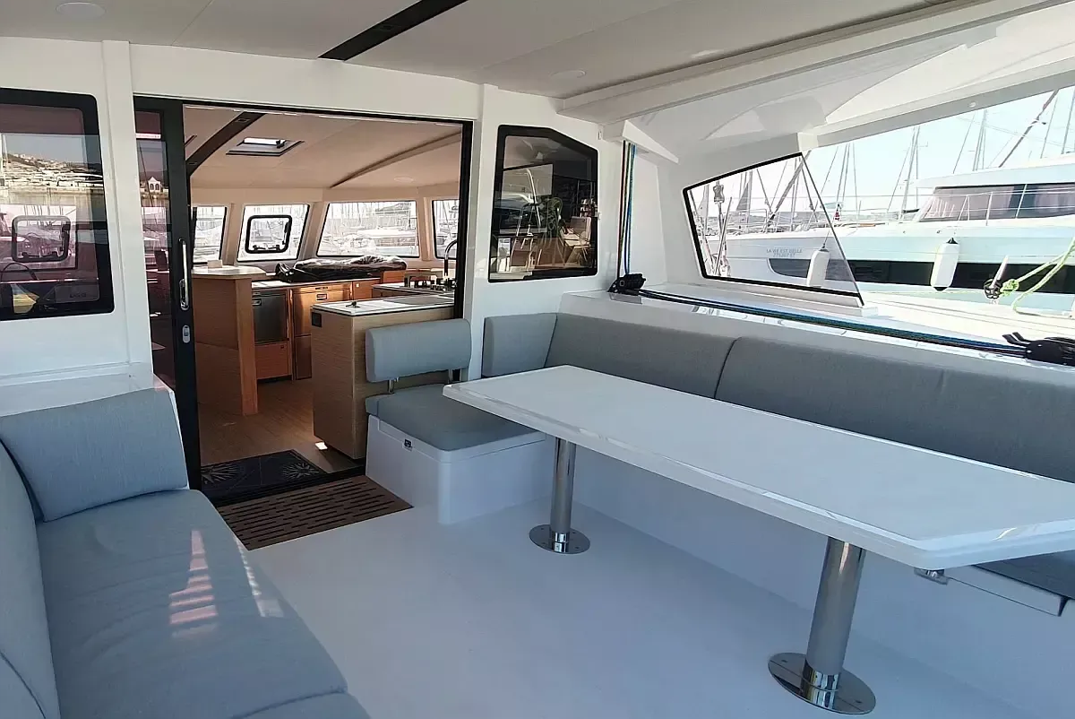 Nautitech 44 | Double Memory