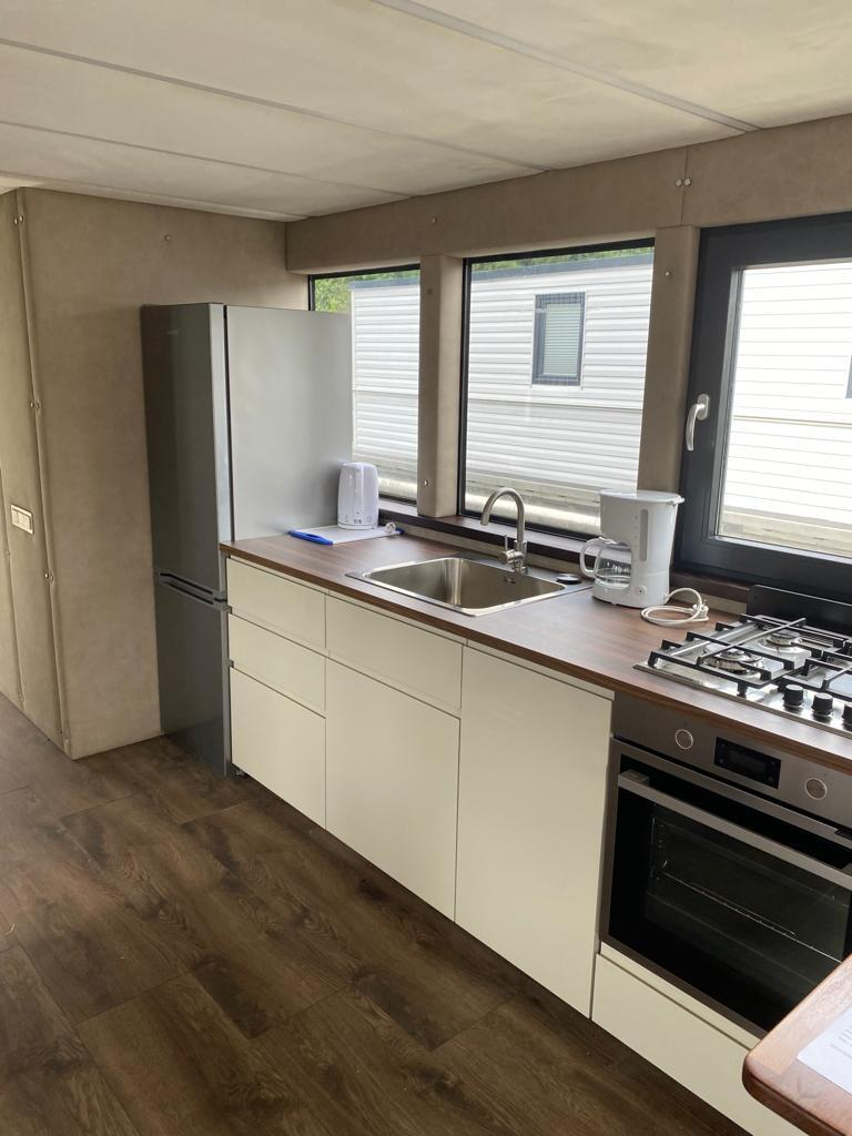 Inter Corpora Demeter 122 | Lubodne