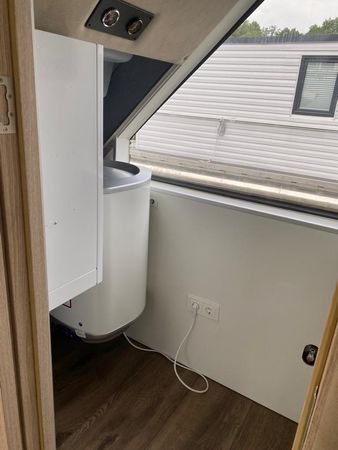 Inter Corpora Demeter 122 | Lubodne