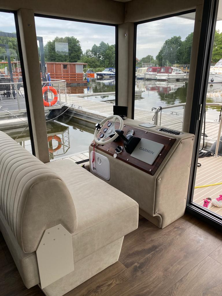 Inter Corpora Demeter 122 | Lubodne