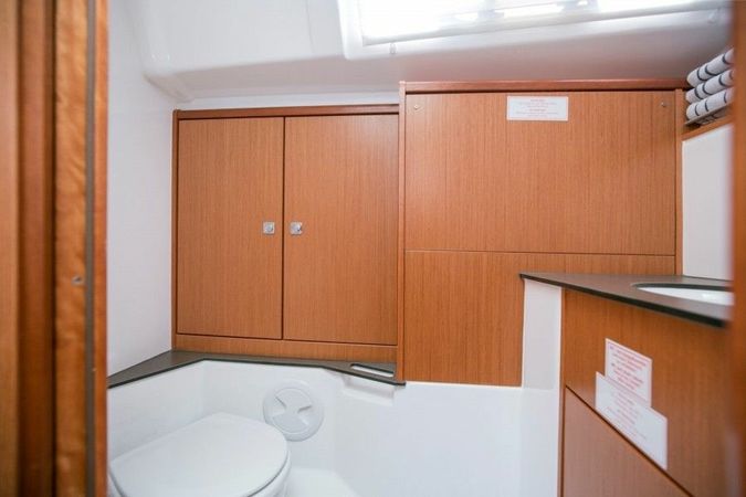 Bavaria Cruiser 37 | Alani