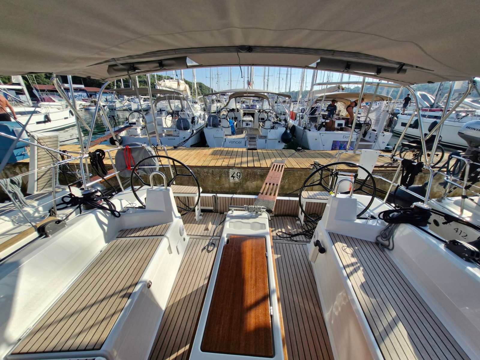 Beneteau Oceanis 37.1 | Agios