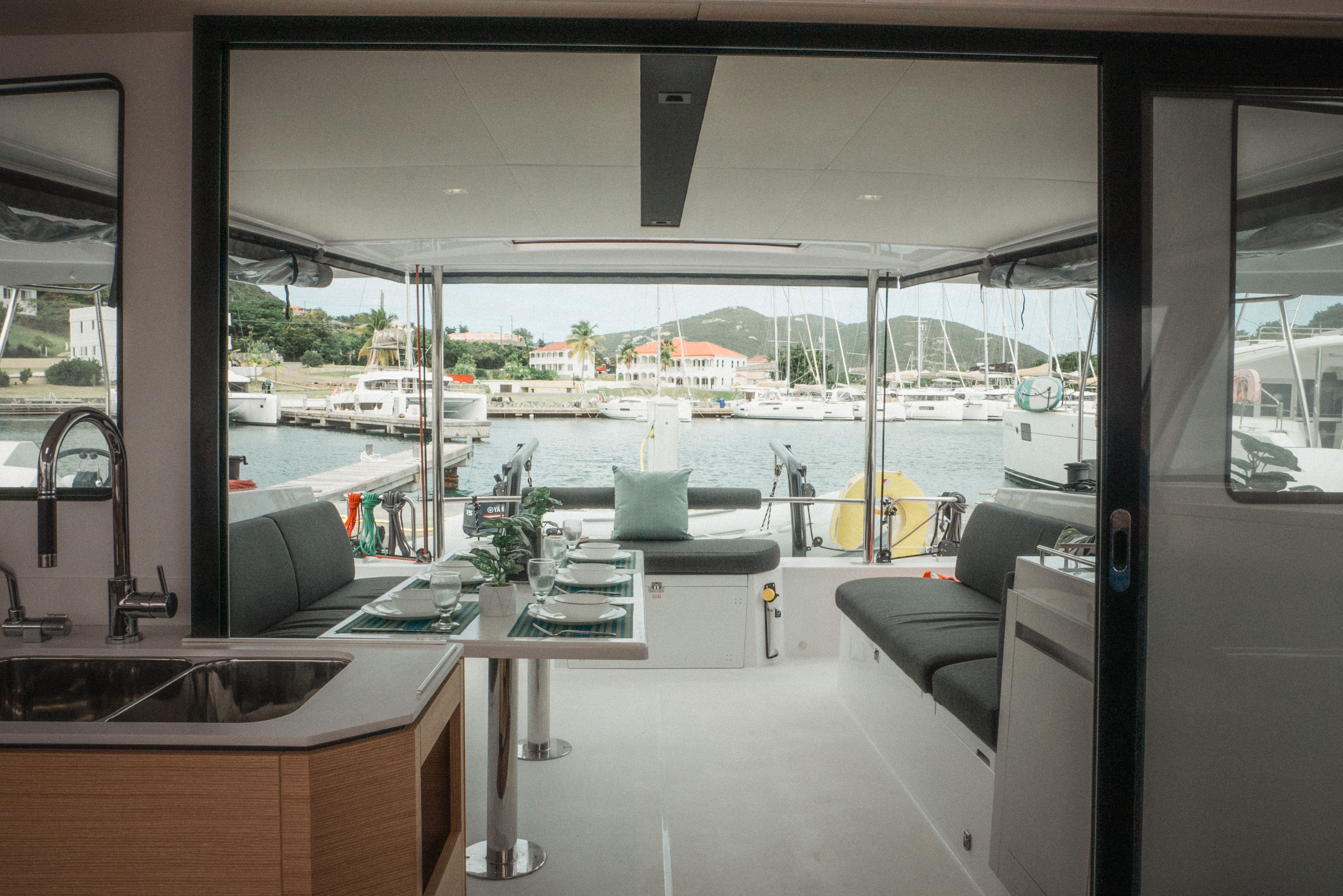 Nautitech Open 40 | Untethered