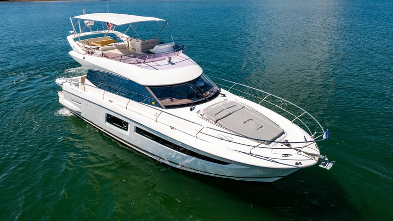 Prestige 500 | Whiskey and waves