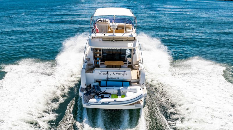 Prestige 500 | Whiskey and waves