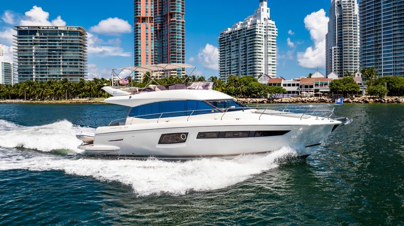 Prestige 500 | Whiskey and waves