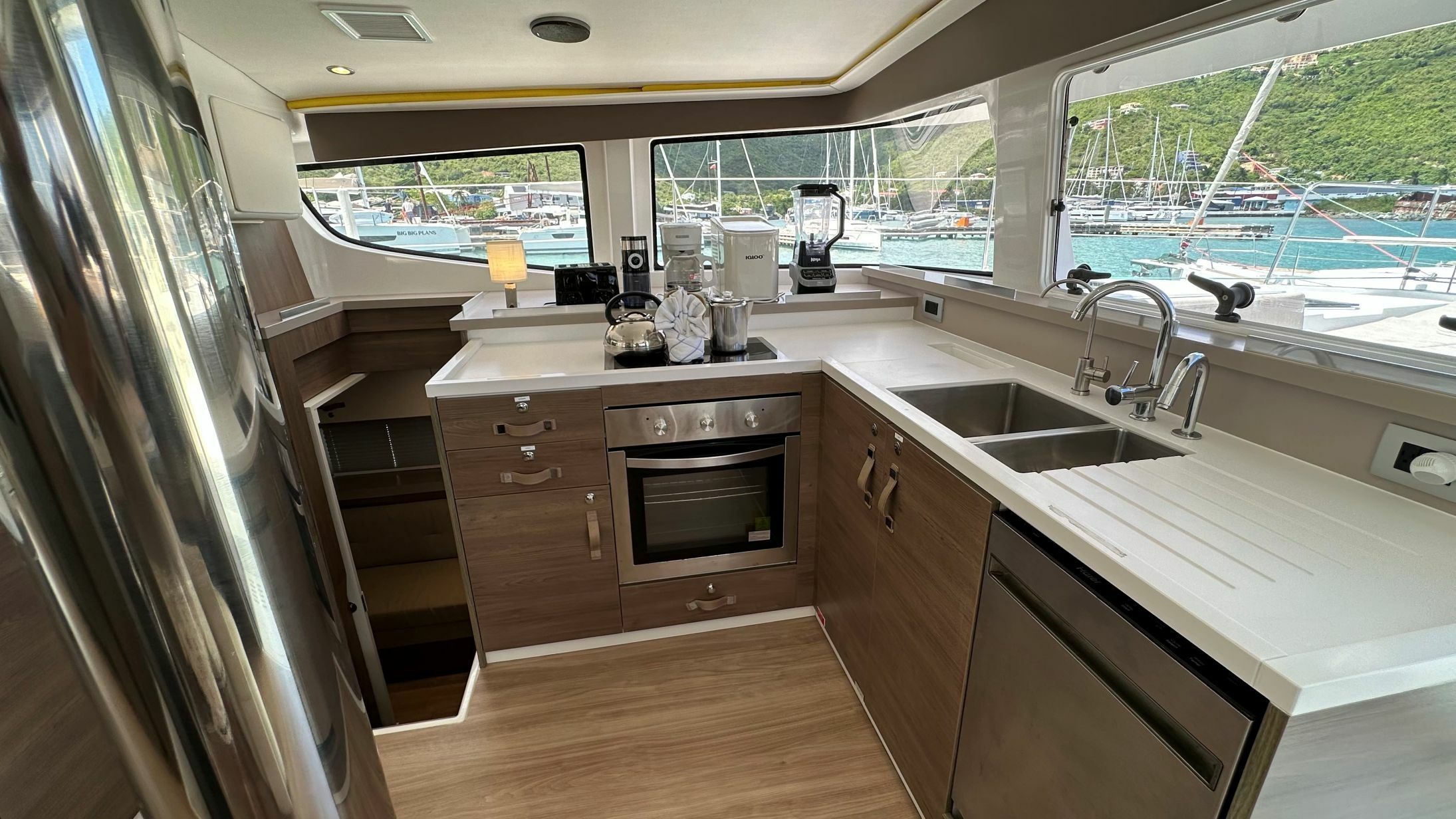 Bali 4.4 | Nautical Bliss