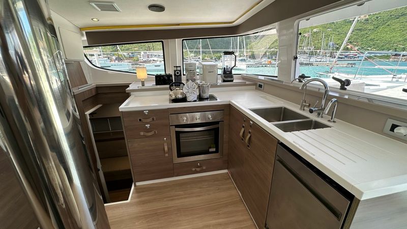 Bali 4.4 | Nautical Bliss
