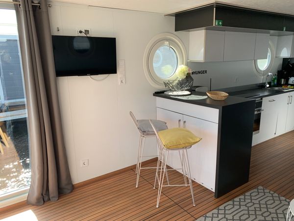 WOMA D13 | Fraulein Morgenfrisk