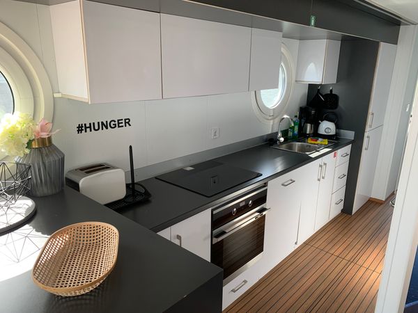 WOMA D13 | Fraulein Morgenfrisk