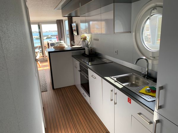 WOMA D13 | Fraulein Morgenfrisk